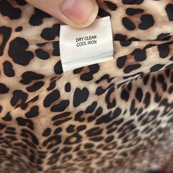 Worth New York Fuchsia Wool Blazer Size 8 - Picture 4 of 9